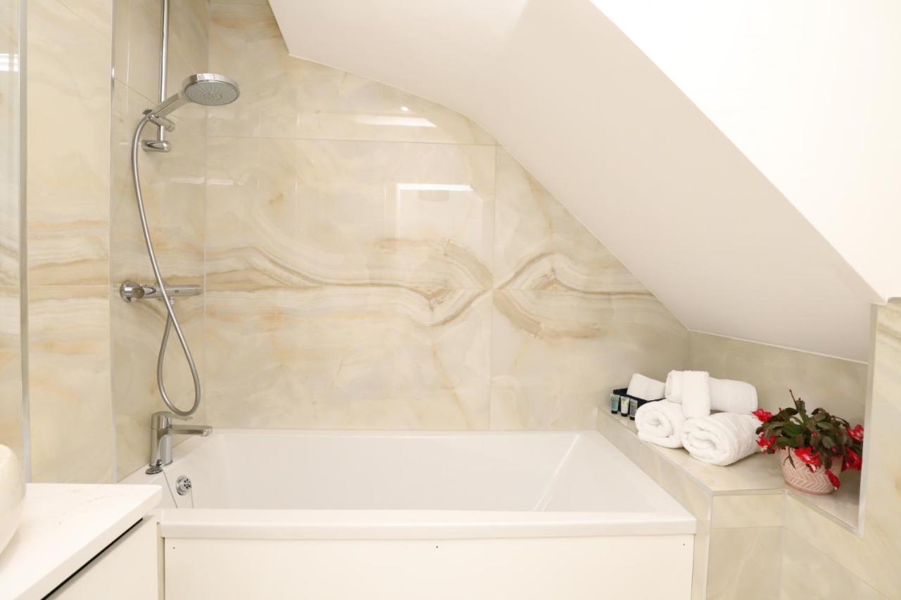 Luxurious Double Bedroom, Ensuite With Free Wifi. Oxford Eksteriør billede